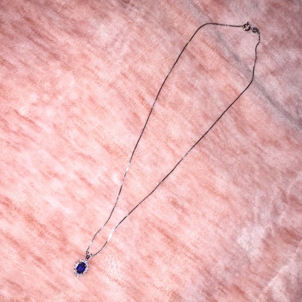 Italy 925 Sterling silver vintage necklace